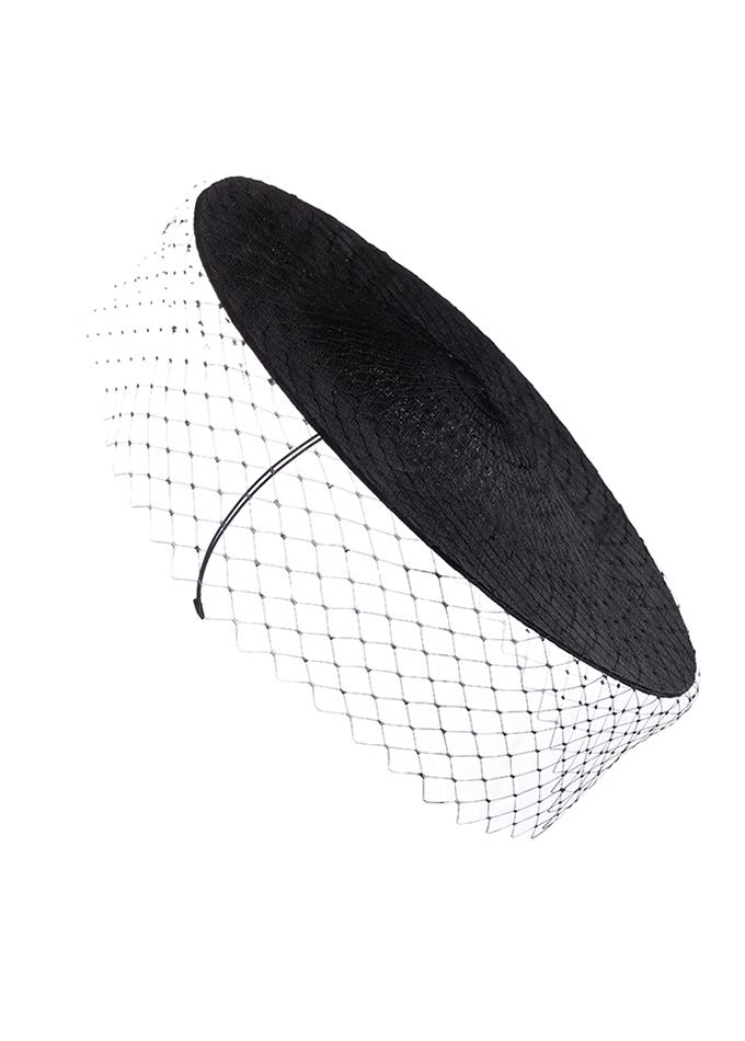 Zaehtia hat